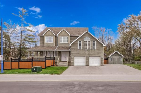 6 Bedroom Executive Cottage near Innisfil Beach Park